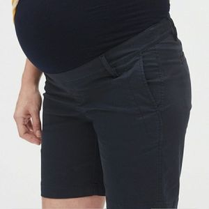 Gap maternity khaki shorts